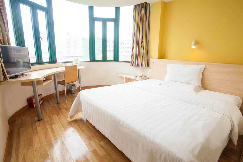 7Days Inn Qufu Sankong חדר תמונה